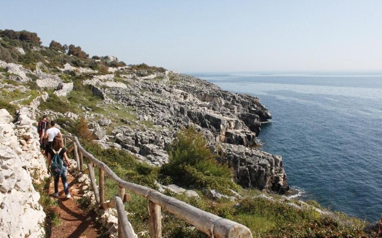 Villa Piana - Con Piscina E Giardino Privato Nel Salento Триказе Экстерьер фото