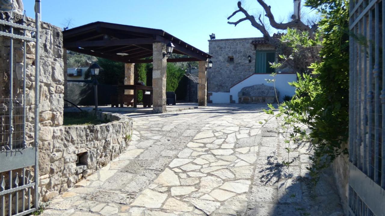 Villa Piana - Con Piscina E Giardino Privato Nel Salento Триказе Экстерьер фото